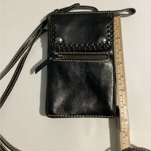 Patricia Nash Marinella Black Leather Crossbody flaw